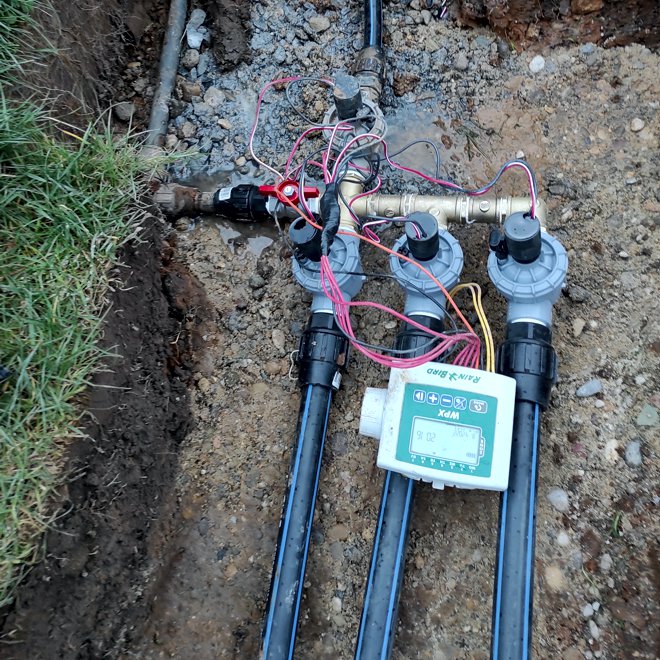 Sistema de riego instalado por Paisajismo La Rioja. Sistema de riego instalado por Paisajismo La Rioja.